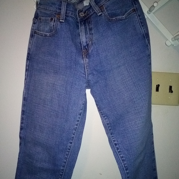 Women's Levi's Jeans - Picture 3 of 3
